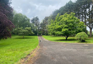 Villa avec piscine et terrasse 9