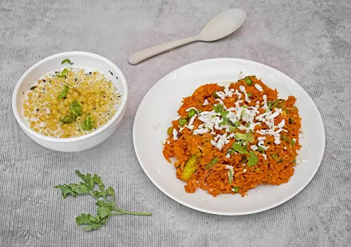 Veg Biryani With Raita