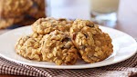 Skinny Oatmeal Walnut Raisin Cookies was pinched from <a href="http://www.dashrecipes.com/recipes/dr/o/oatmeal-walnut-raisin-cookies.html" target="_blank">www.dashrecipes.com.</a>