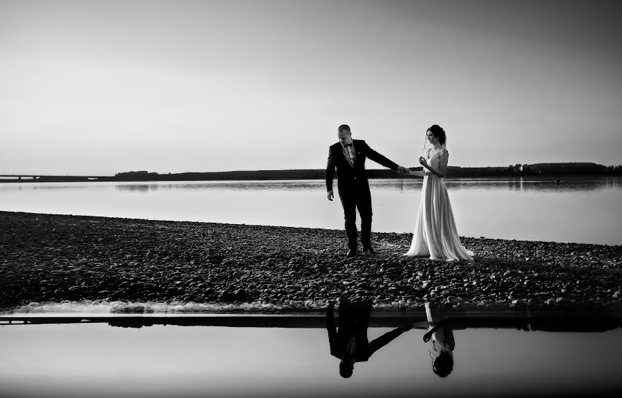 Wedding photographer Marius Marcoci (mariusmarcoci). Photo of 24 September 2018