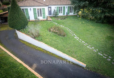 House with terrace 1