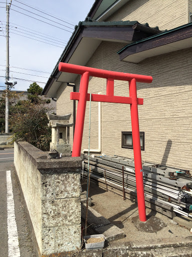 屋板の祠