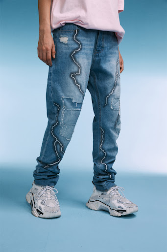 Title 3, Lightning Stitching Jeans, Ragged Fabric, Hip-h...