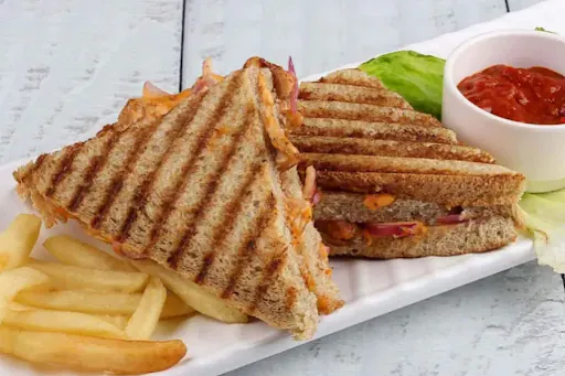 Classic Chicken Grilled Brown Bread Sandwich