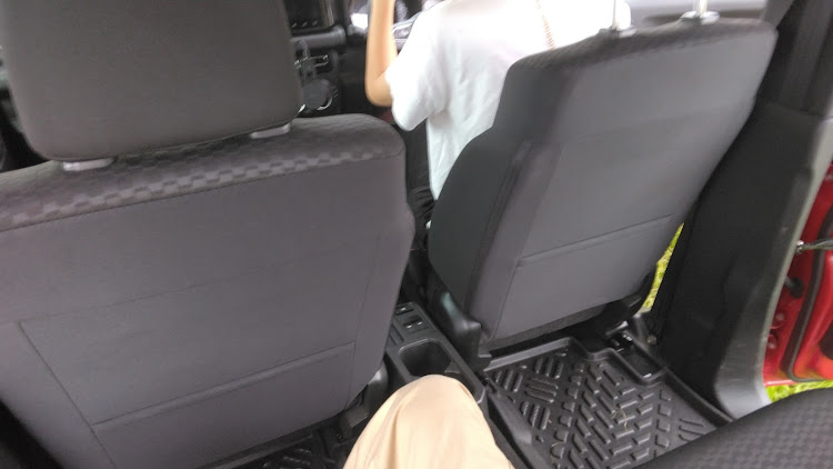 門部 乱さんが投稿したジムニー・5ドア・イベント・洗車の頻度ってどのくらい？に関するカスタム事例の投稿画像2枚目