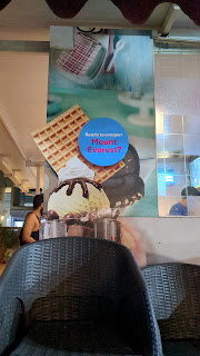 Namrata at Baskin Robbins, Chembur West,  photos