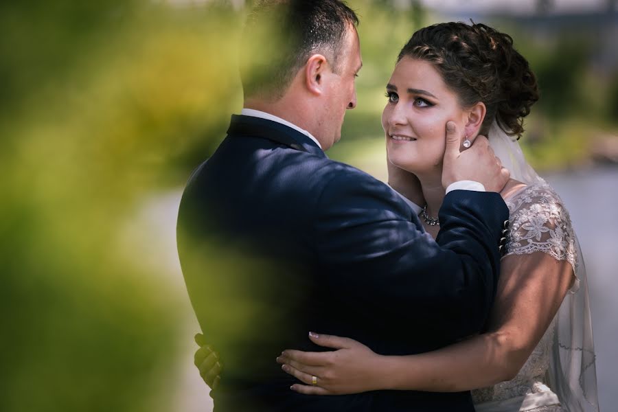 Wedding photographer Vasi Pilca (vasipilca). Photo of 17 August 2017