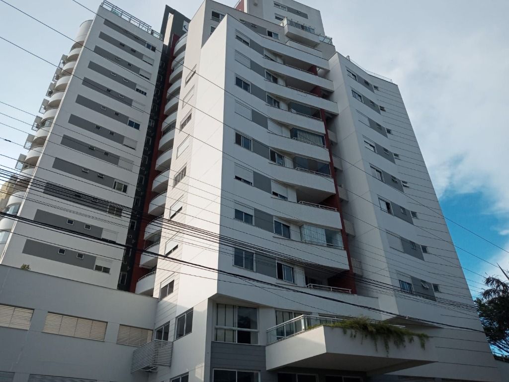 Apartamentos à venda Estreito