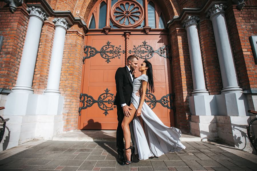 Wedding photographer Aleksandr Geraskin (geraproduction). Photo of 11 April 2022