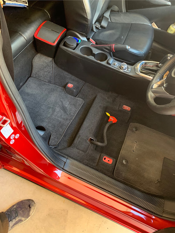 デミオの~絆~Team赤城・CARTUNEはくるまがメインです。・DIY・レカロシートＡＳＭ　ＲＳ－Ｇ　ＳＲ－７に関するカスタム事例の投稿画像9枚目