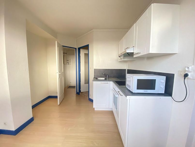 Location  appartement 1 pièce 34 m² à Limoges (87000), 450 €