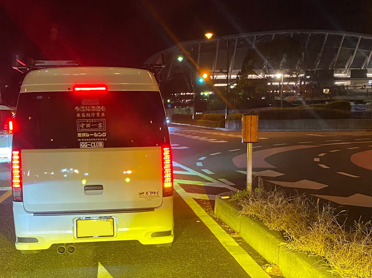 エブリイバンのカッコつけていこう・夕方、似島レーシング・からの密会レーシング・スーパーカッコイイ、デイク号・明日もカッコつけて頑張って行こう❗️❗️に関するカスタム事例の投稿画像8枚目