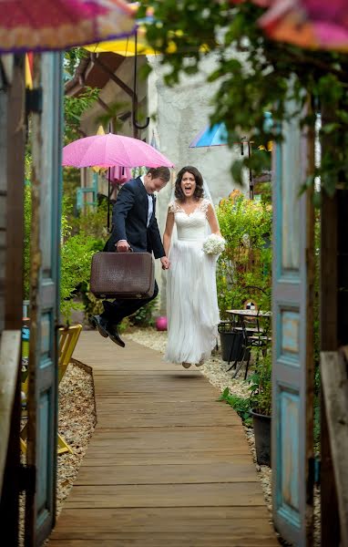 Fotógrafo de casamento Ciprian Vladut (cipane). Foto de 11 de outubro 2016