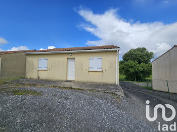 maison à Roullet-Saint-Estèphe (16)