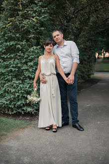 Fotógrafo de casamento Yanina Sirenko (janinsirenko). Foto de 4 de novembro 2019