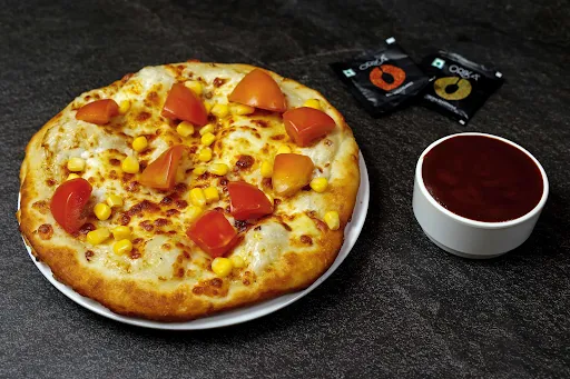 Tomato And Corn Pizza