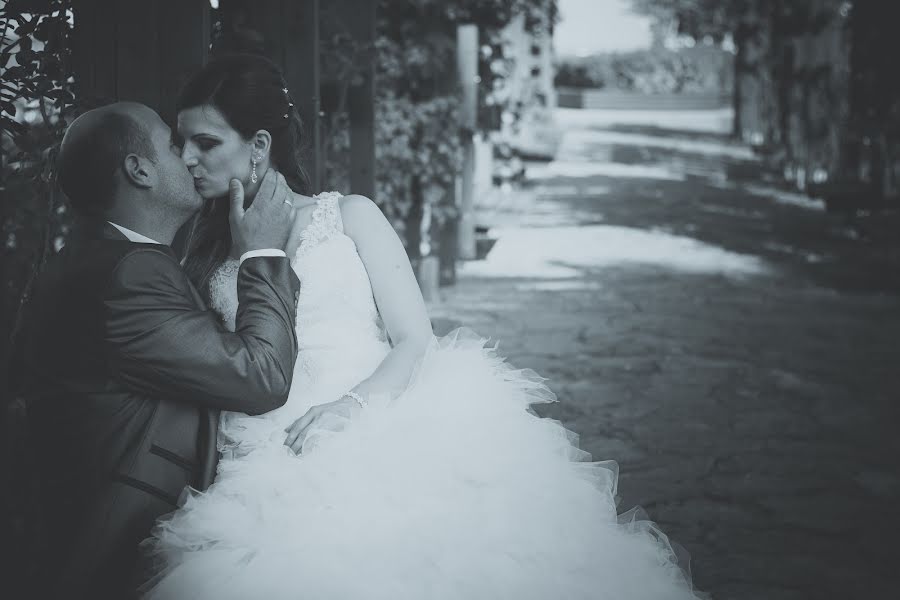 Wedding photographer Eszter Péter-Tóth (teszterfoto). Photo of 30 August 2018