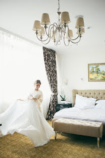 Wedding photographer Lola Alalykina (lolaalalykina). Photo of 31 January 2018