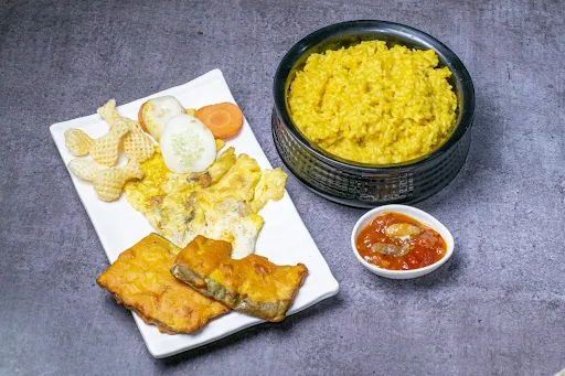 Gobindo Bhog Khichuri With Single Egg