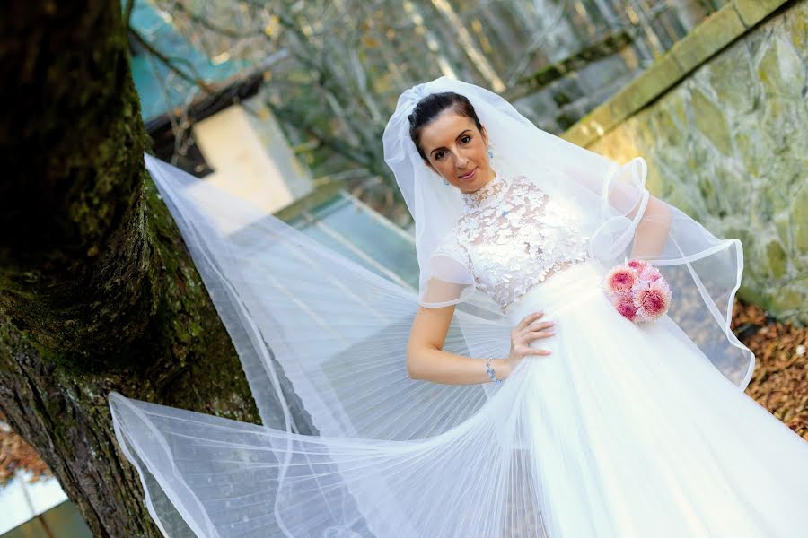 Nhiếp ảnh gia ảnh cưới Ion Neculcea (neculcea). Ảnh của 30 tháng 5 2015