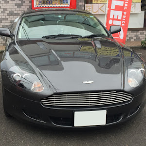 DB9 クーペ