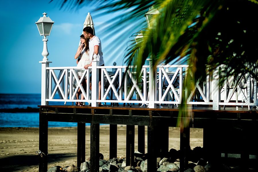 Fotografo di matrimoni Lyudmila Bordonos (tenerifefoto). Foto del 20 luglio 2014