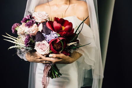 Fotografo di matrimoni Irina Moshnyackaya (imoshphoto). Foto del 23 dicembre 2019