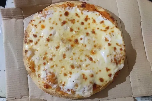 Double Cheese Margherita Pizza