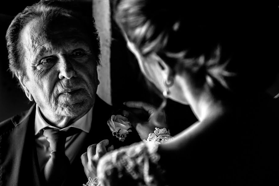 Wedding photographer Giuseppe De Angelis (giudeangelis). Photo of 24 January 2023