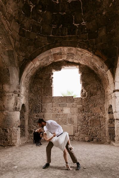 Fotografo di matrimoni Olga Emrullakh (antalya). Foto del 25 ottobre 2022