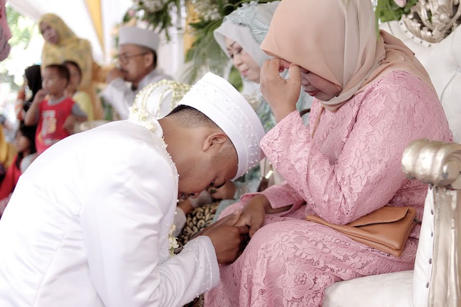 Nhiếp ảnh gia ảnh cưới Aziz Handriana Saputra (alebeibyblues). Ảnh của 21 tháng 6 2020