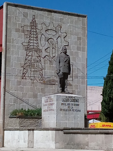 Monumento A Lázaro Cárdenas