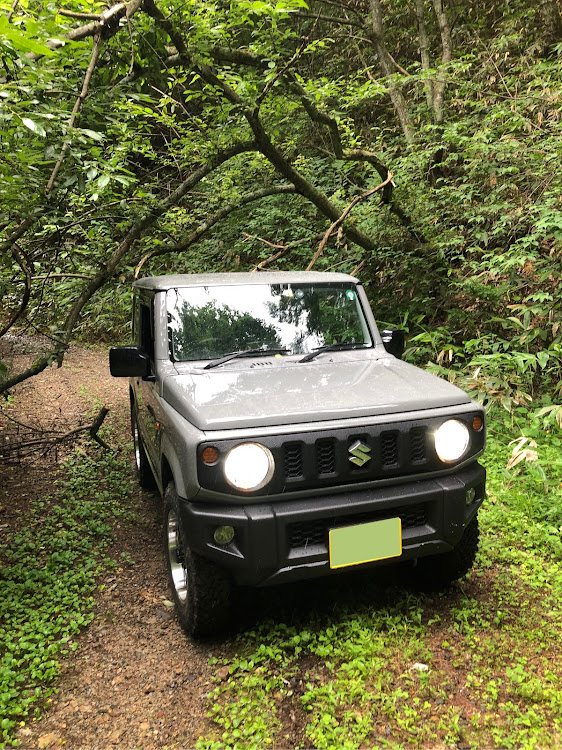 ジムニーのJB64・林道に関するカスタム事例の投稿画像2枚目