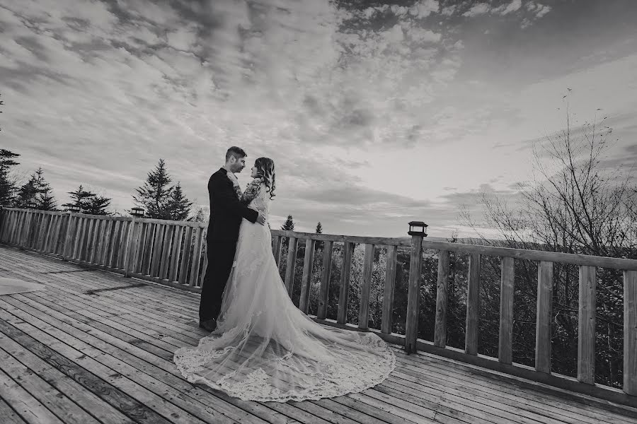 Photographe de mariage Leelynn Bardsley (lbardsley). Photo du 3 février 2022