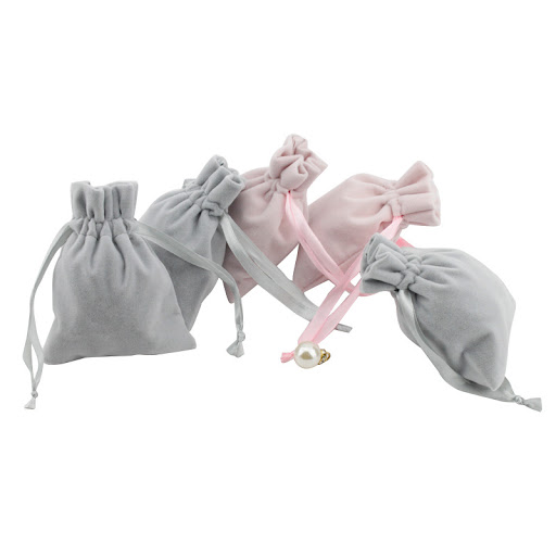 Title 5, Plush cloth jewelry bag with drawstring for pri...