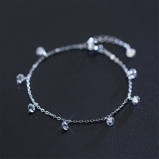 Title 4, Girls sweet and fashionable silver rhinestone ...