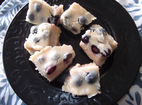 White Chocolate Blueberry Fudge_image