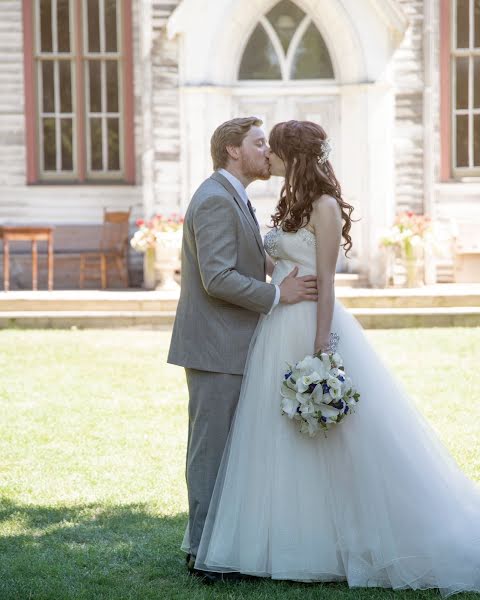 Fotografo di matrimoni Rebecca Sprau (rebeccasprau). Foto del 8 maggio 2019