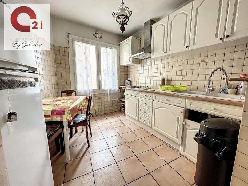 Vente maison  95 m² à Cavaillon (84300), 174 000 €