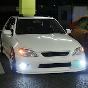 アルテッツァ SXE10