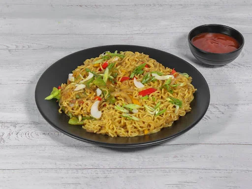 Veggie Tadka Maggi [500 Ml]