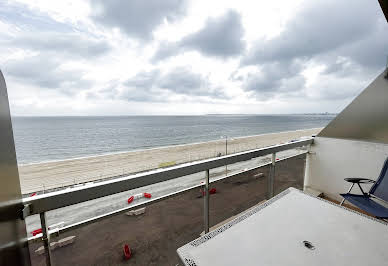 Apartment with terrace 2