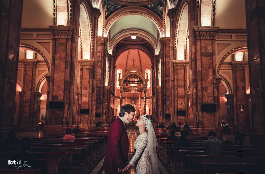 Wedding photographer Jhon Molina (fotoluzstudio). Photo of 11 April 2019