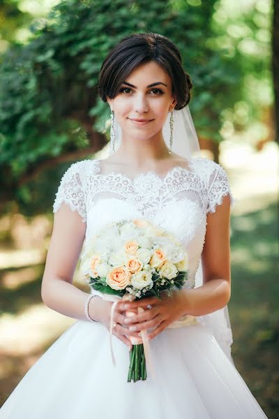Bröllopsfotograf Konstantin Ushakov (ushakovkostia). Foto av 29 september 2016