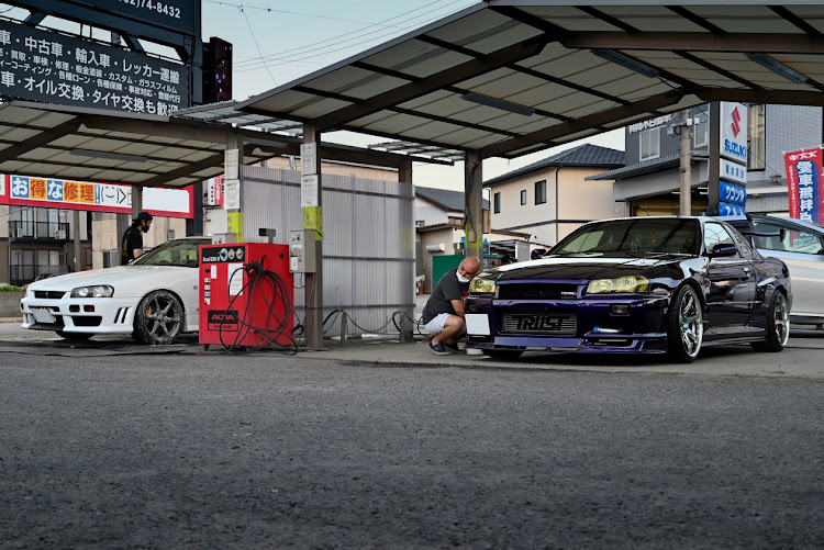 スカイラインのワークエモーションT7R2P・workwheels・TRUST GReddyに関するカスタム事例の投稿画像2枚目