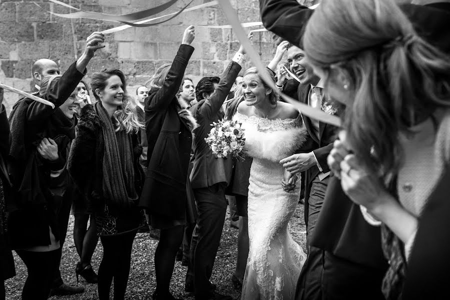 Wedding photographer Robert Land (robertland). Photo of 11 February 2016