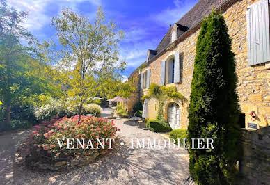 Maison avec piscine et terrasse 7