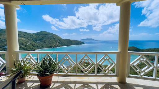 Maison avec piscine et jardin 2