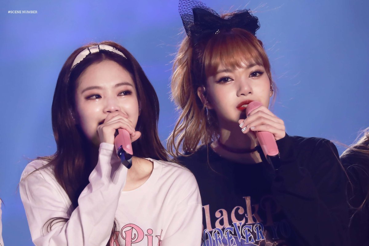 This Moment From BLACKPINK's Seoul Concert Will Warm Your Heart