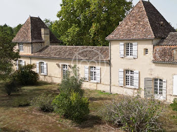 château à Libourne (33)